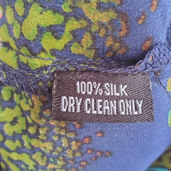 100% Silk Snakeskin Boho Top Sz S -EUC! By Tolani - Picture 10 of 11